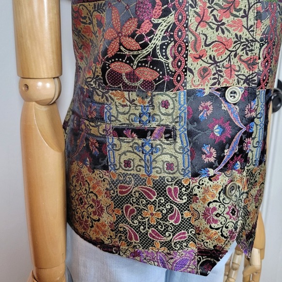 Coldwater Creek Vintage Patchwork Button Vest Medium Tapestry Vest Whimsical - Picture 5 of 9